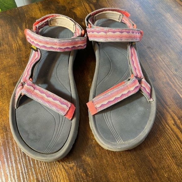 Teva Women’s Pink Hurricane Sandals Size 9 XLT - Picture 4 of 7